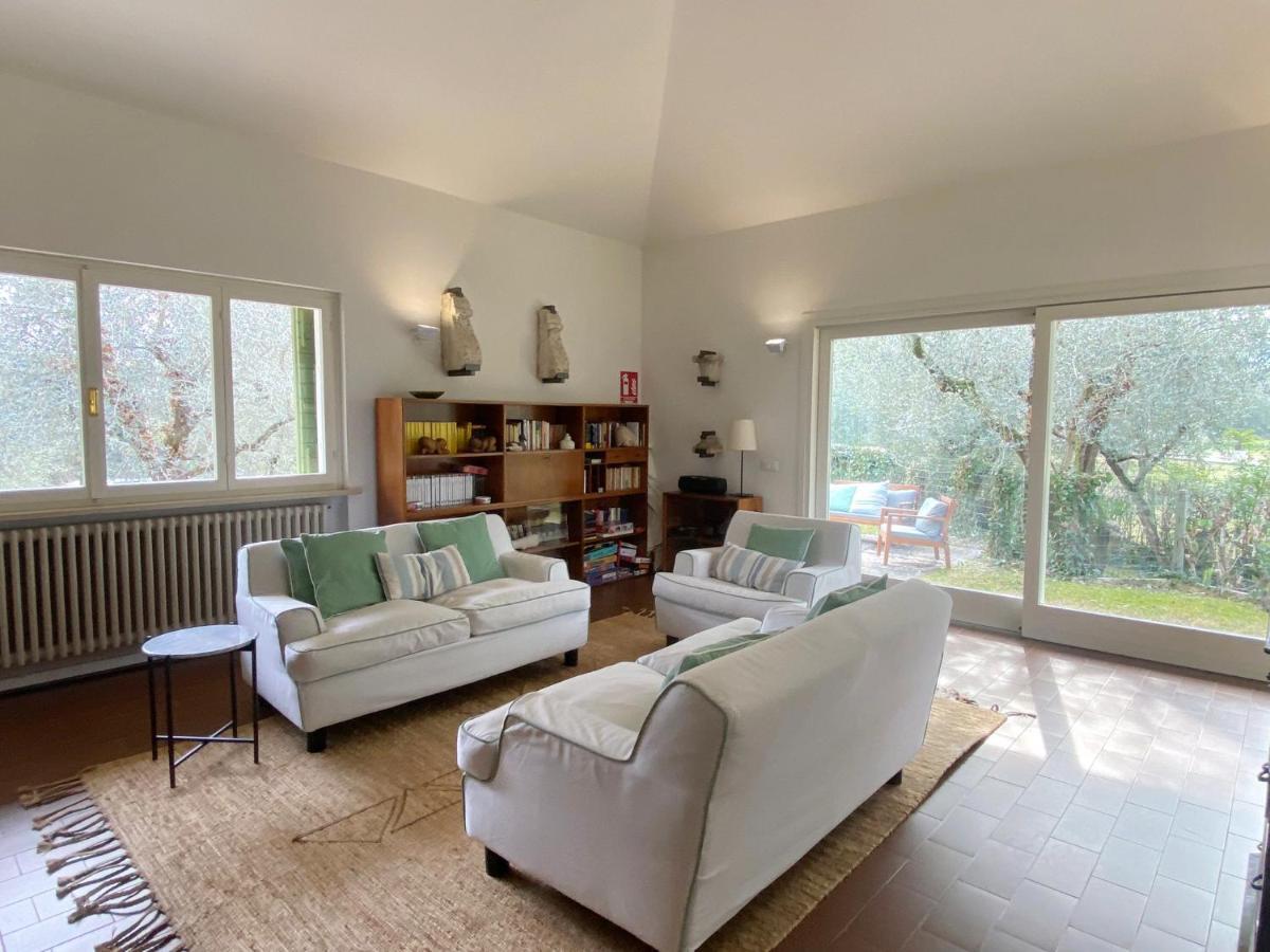 Villa Sweet Flower - With Private Pool And Garden Manerba del Garda Esterno foto