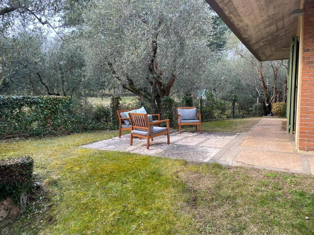 Villa Sweet Flower - With Private Pool And Garden Manerba del Garda Esterno foto